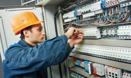 5 Tips for Choosing the Best Electrical Contractor for Your Business